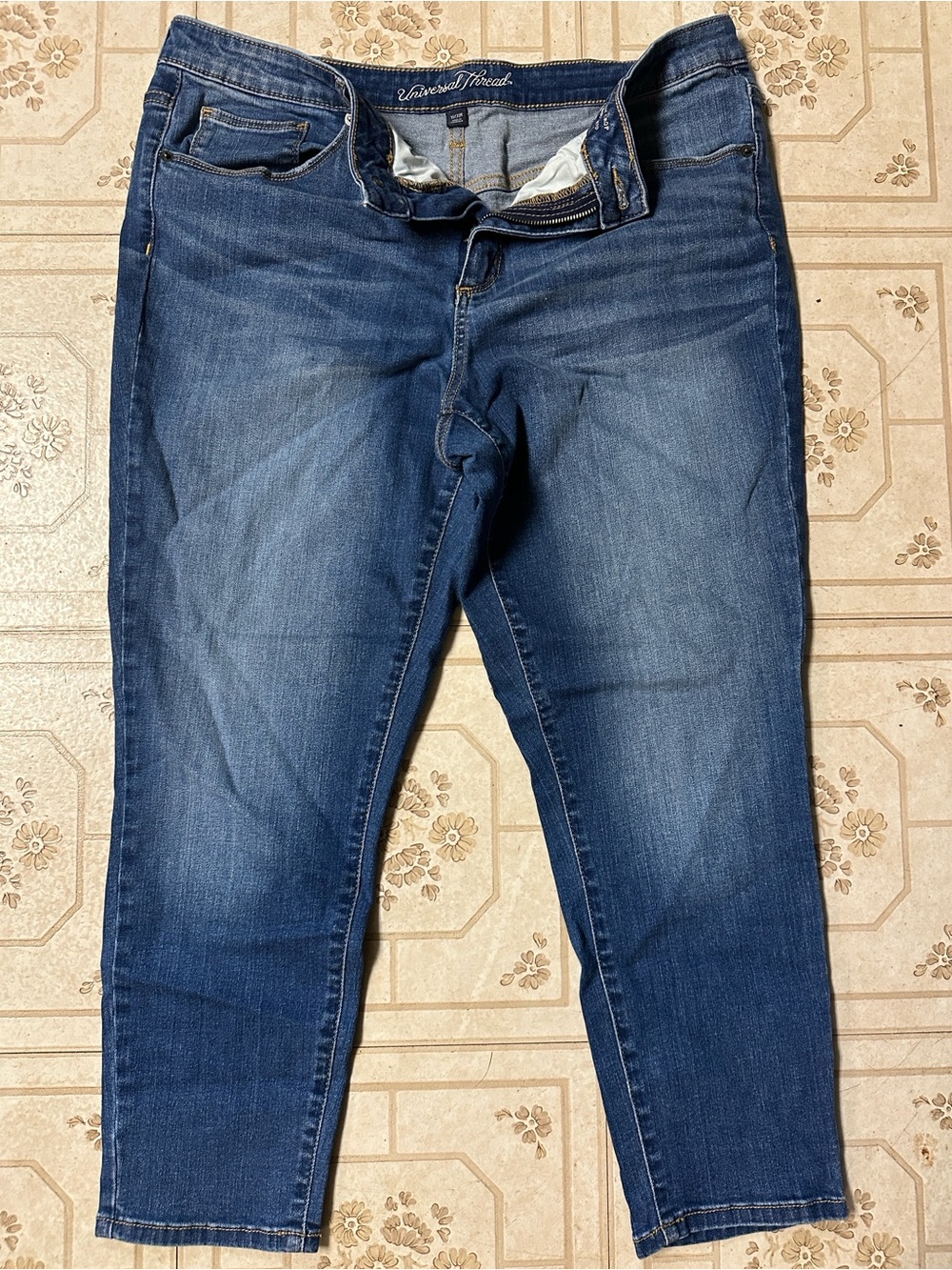 Universal Thread High Rise Skinny Crop Jeans - Denim Blue